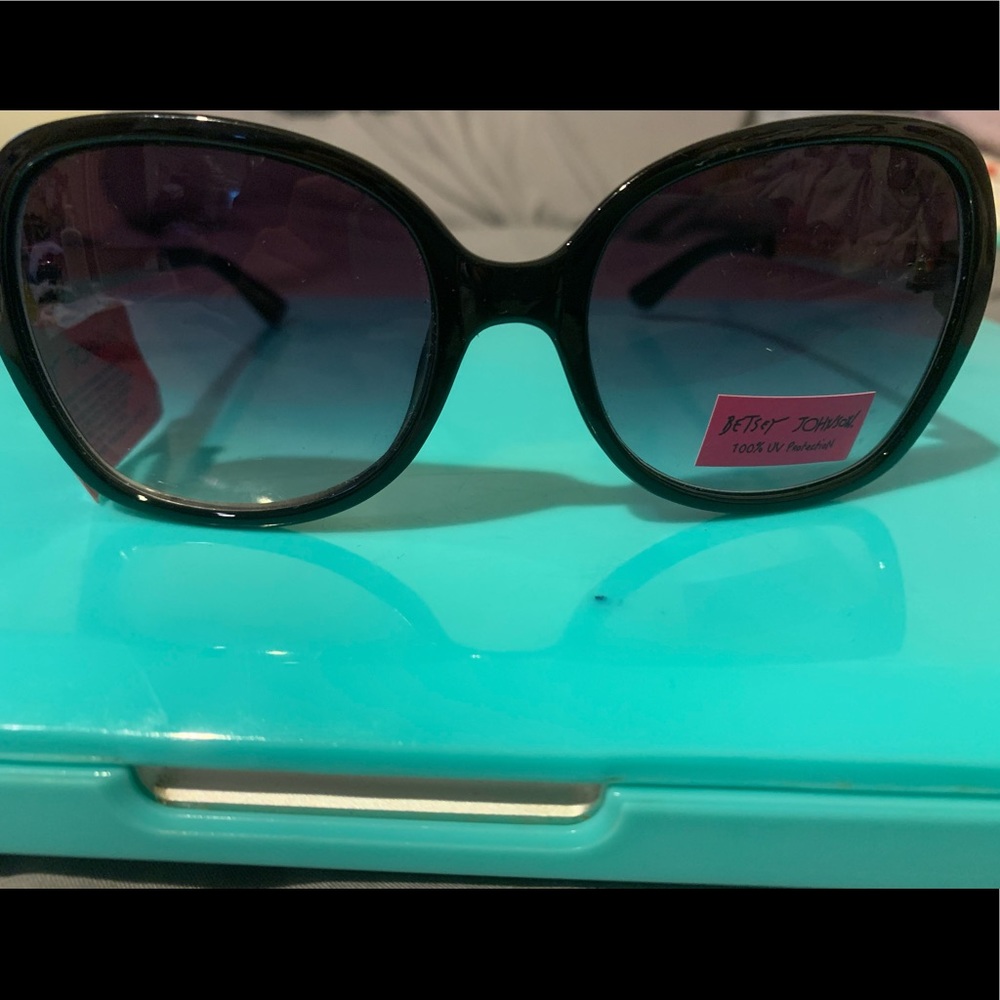 Black Floral Betsey Johnson sunglasses